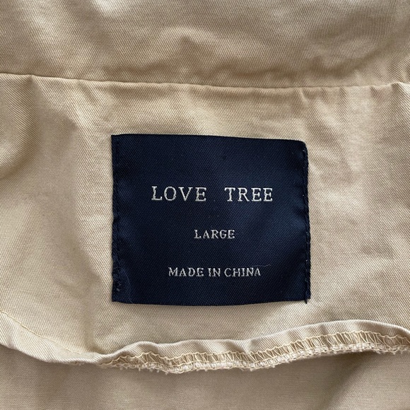 Love Tree Vest - Picture 3 of 4
